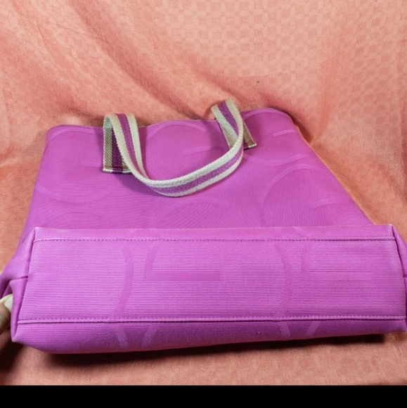 AUTHENTIC Gucci Bag - Picture 8 of 8